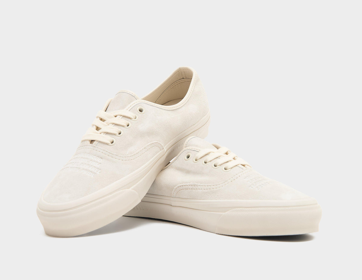 Vans x Neighborhood OTW Authentic 44