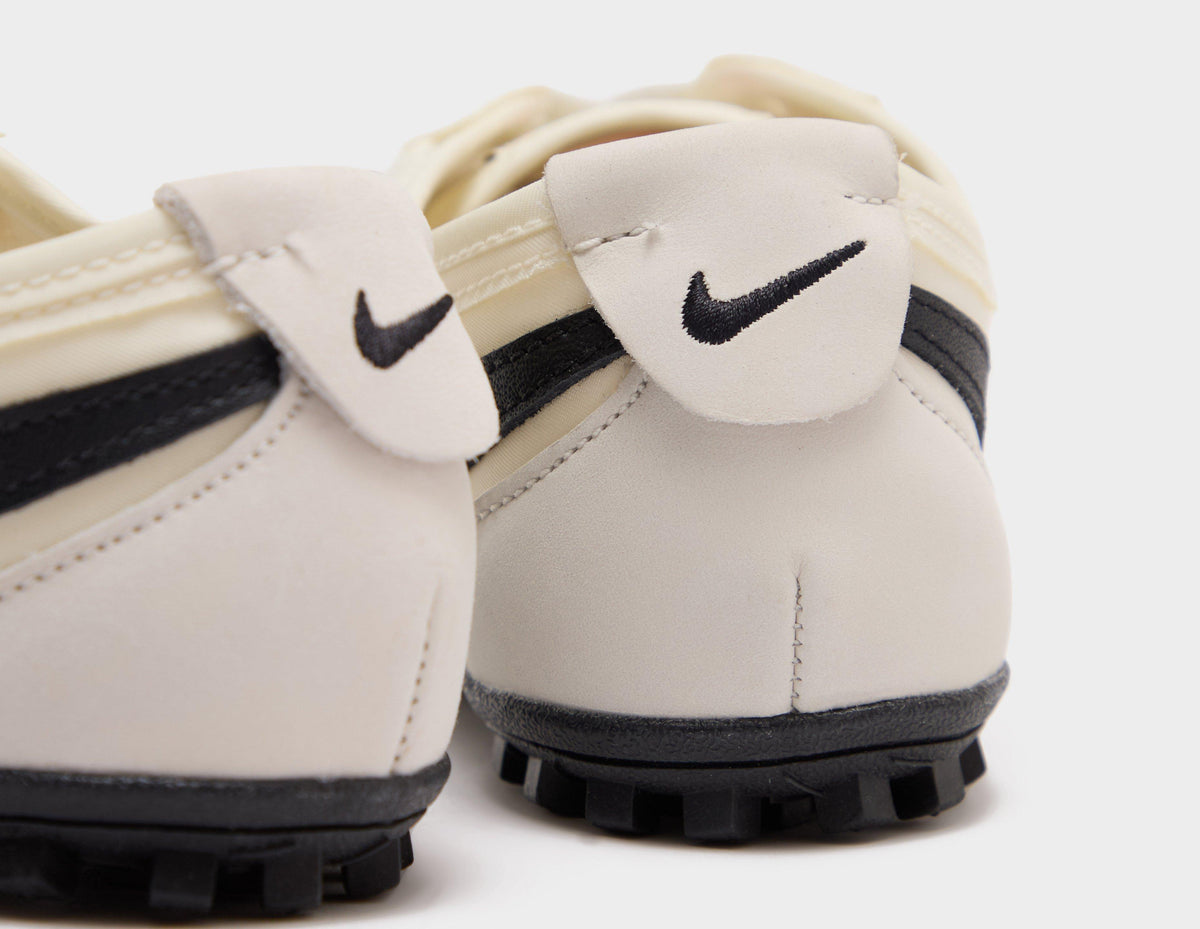 Nike Moon Shoe Women's